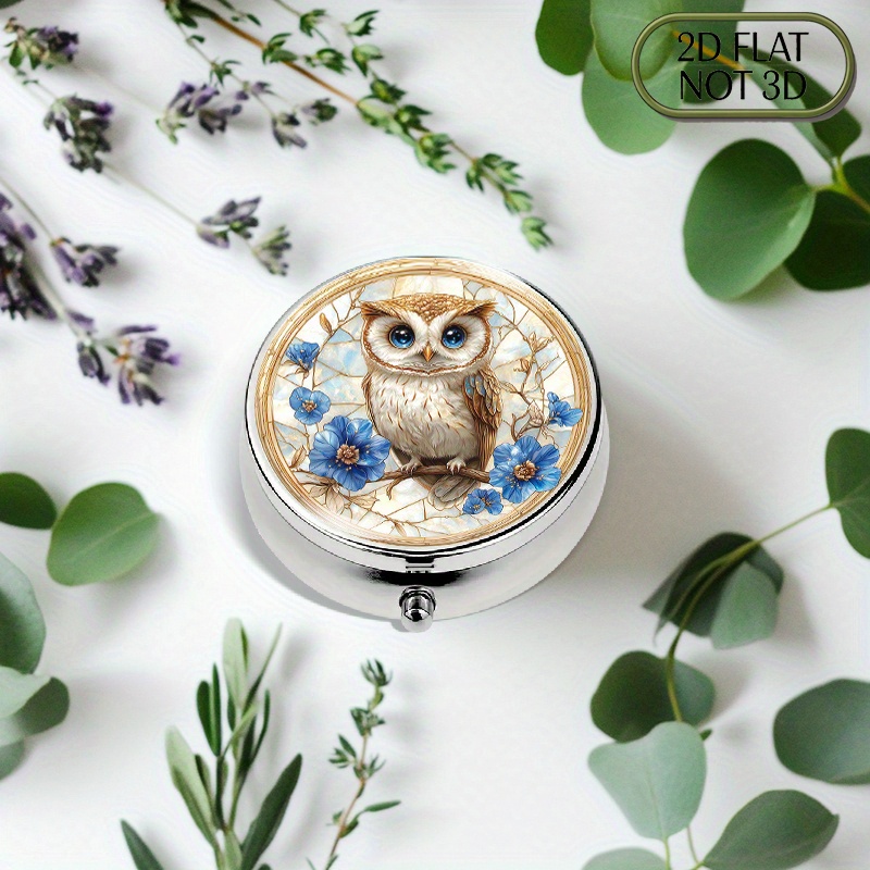 Travel Accessories As Gifts - Uma caixa de comprimidos redonda, plana