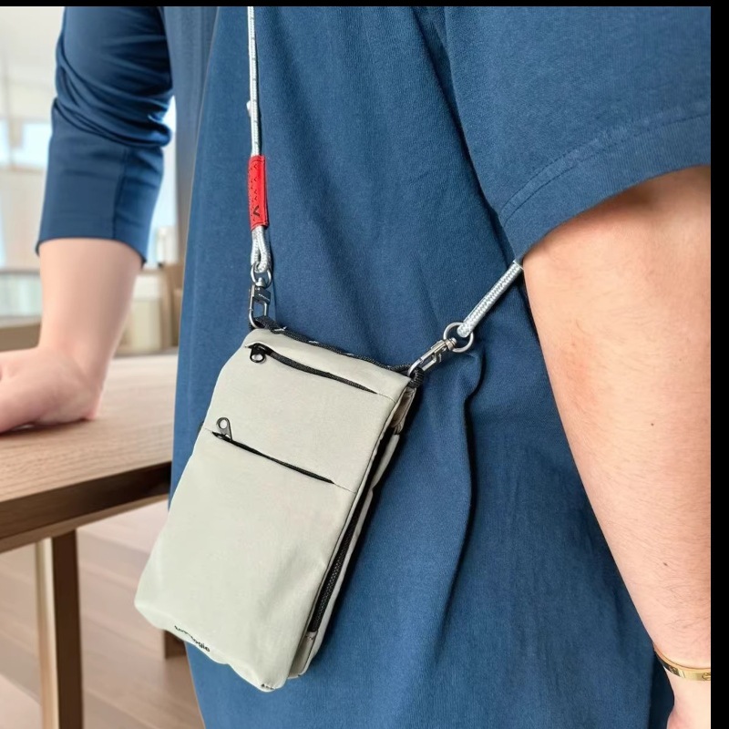 Travel Accessories Men - Bolsa transversal masculina slim fit para
