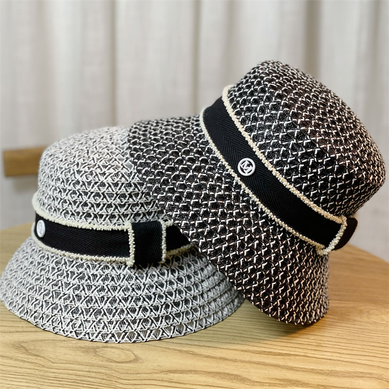 Travel Accessories With Toddler - Chapéu de Sol Infantil de Palha