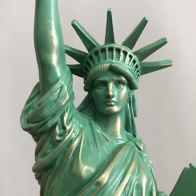 YuryFvna Estátua da Liberdade  - Travel Accessories For Europe avaliação e preço